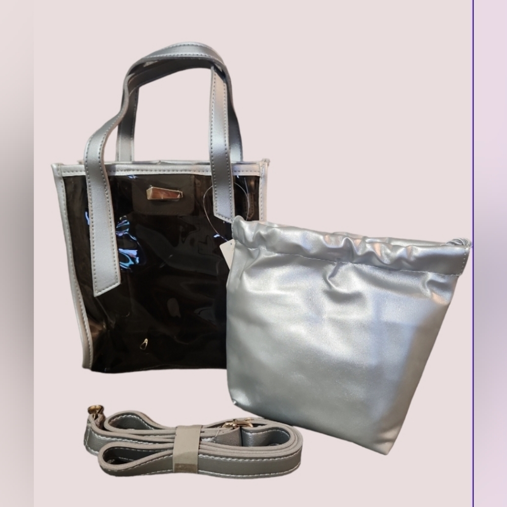 ✨️Cute little transparent Bag with strap & Silver insert💖